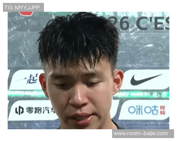 王钰栋穿热刺球衣引发热议幽默回应引发球迷热情讨论